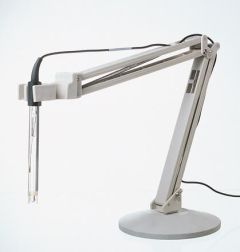 Electrode Stand with Swivel Arm (ECPHELSTDC) (01X081600)