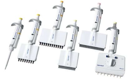 Research plus, single-channel pipette, variable volume 100 µL–1,000 µL blue